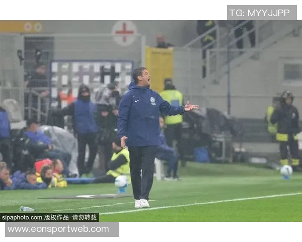 里维拉强调团队合作的重要性莱奥不能独自承担胜负责任 里维拉强调团队合作的重要性莱奥不能独自承担胜负责任