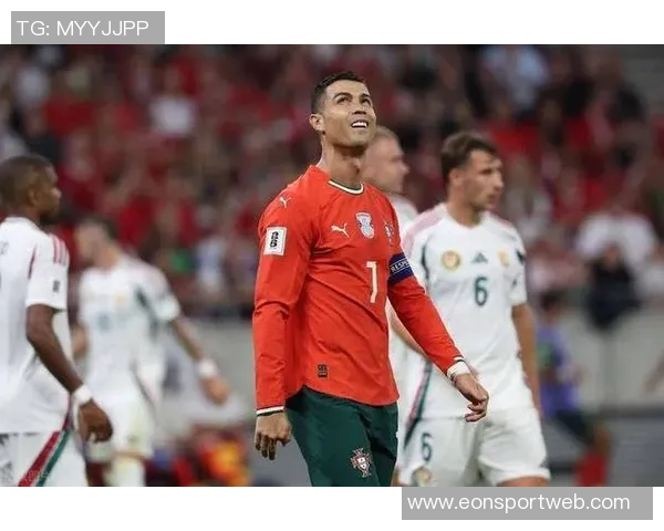 C罗将FIFA最佳投票权交给B席展现队长风范