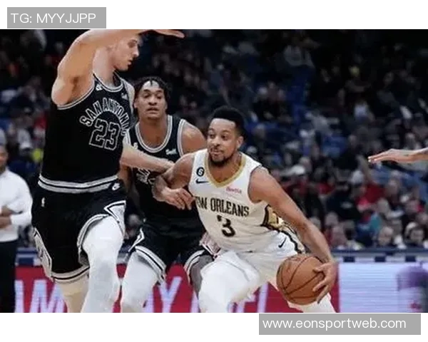 费尔斯奎因双星闪耀带队胜利雷诺高效表现助力球队奋勇争先