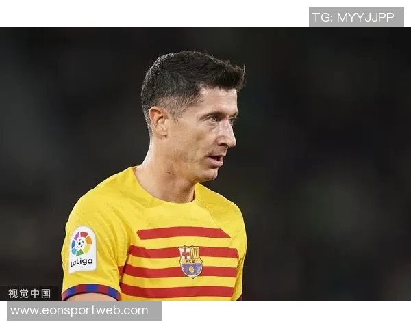 巴萨主席缺席莱万进球停滞会议引发外界关注 巴萨主席缺席莱万进球停滞会议引发外界关注